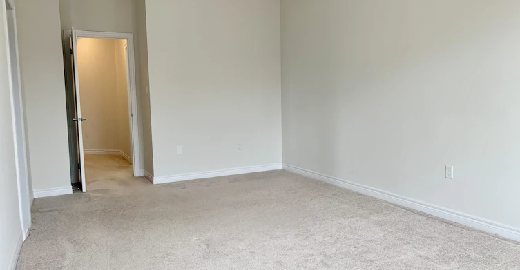 3 Falconridge Terrace, East Gwillimbury, ON, L9N 0R2 - 17