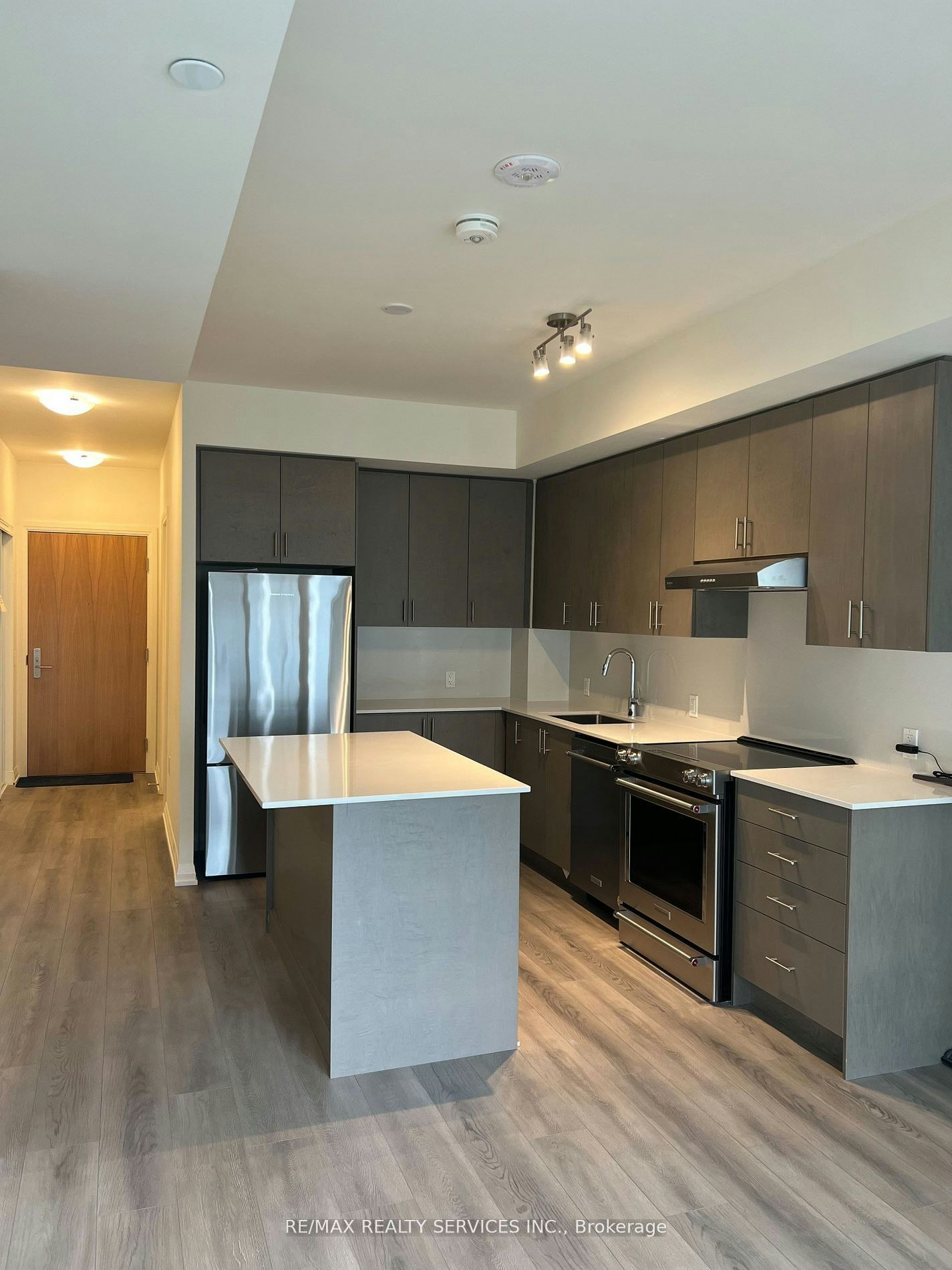 420-8960 Jane Street, Vaughan, ON, L4K 2M9 - 3