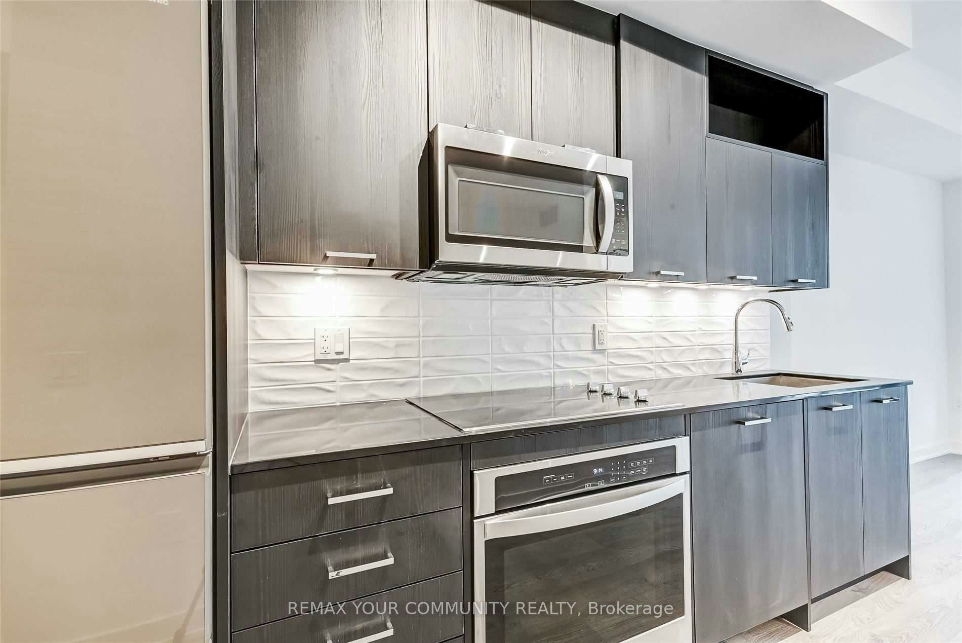 209-120 Eagle Rock Way, Vaughan, ON, L6A 5C2 - 5
