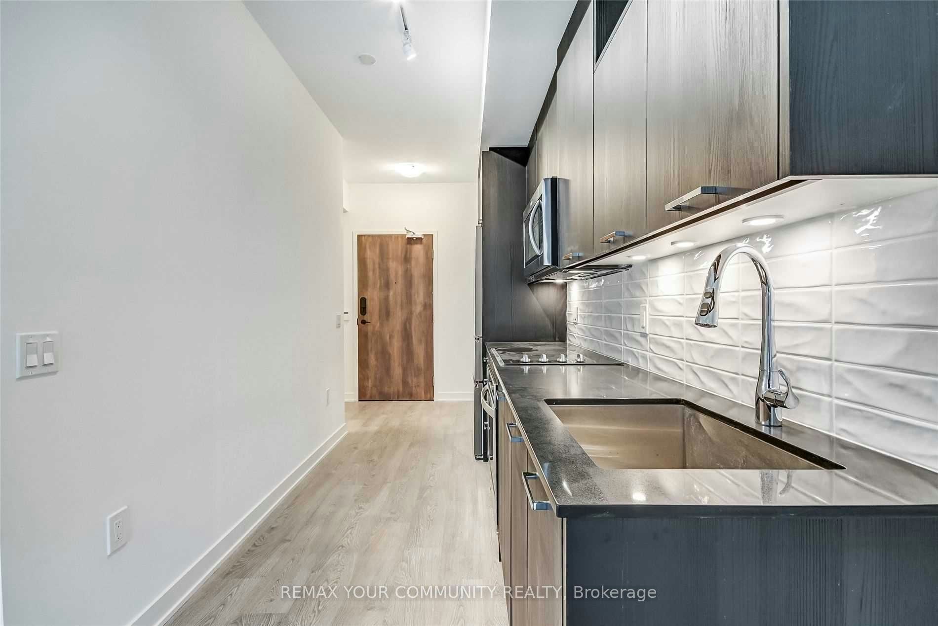 209-120 Eagle Rock Way, Vaughan, ON, L6A 5C2 - 7