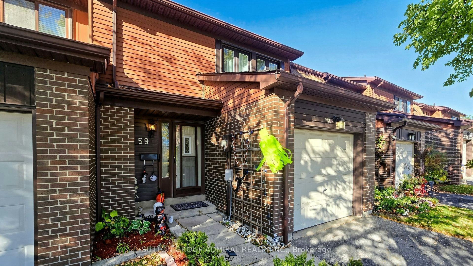 59-11 Plaisance Road - 3