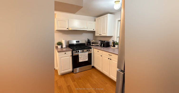 BSMT-221 Orchard Heights Boulevard, Aurora, ON, L4G 5A5 - 7
