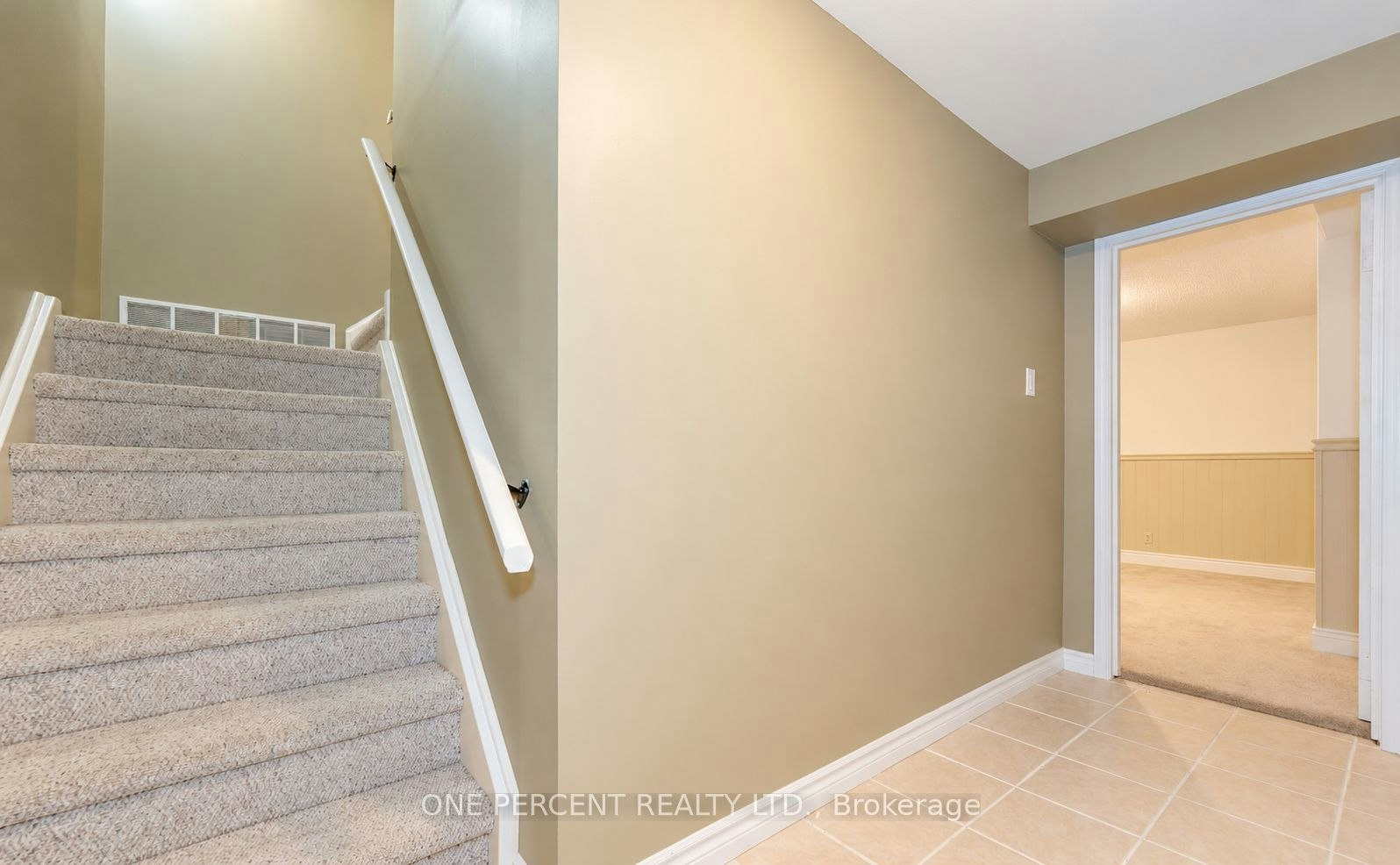 BSMT-221 Orchard Heights Boulevard, Aurora, ON, L4G 5A5 - 10