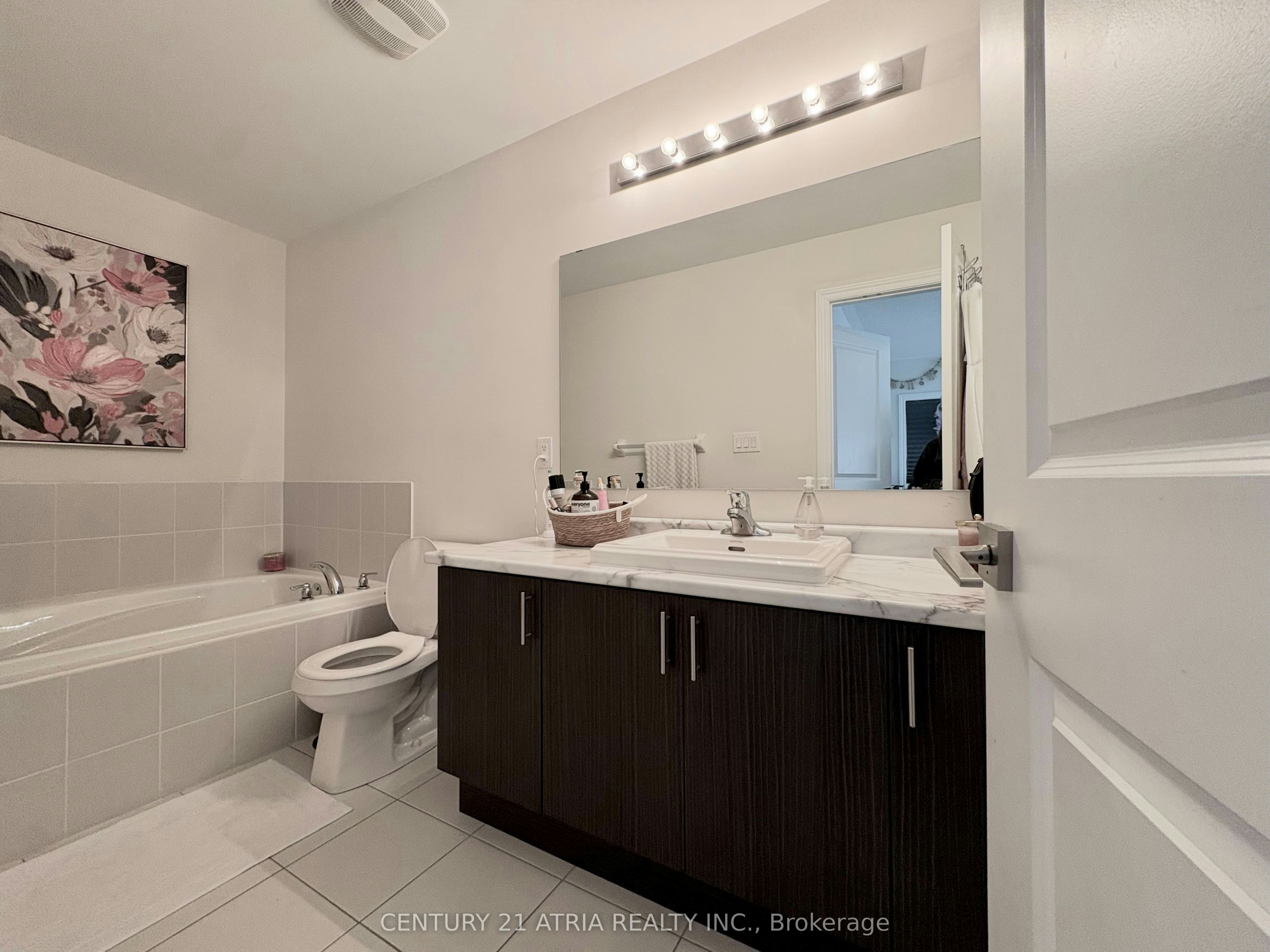 62 Gordon Circle, Newmarket, ON, L3Y 0C9 - 8