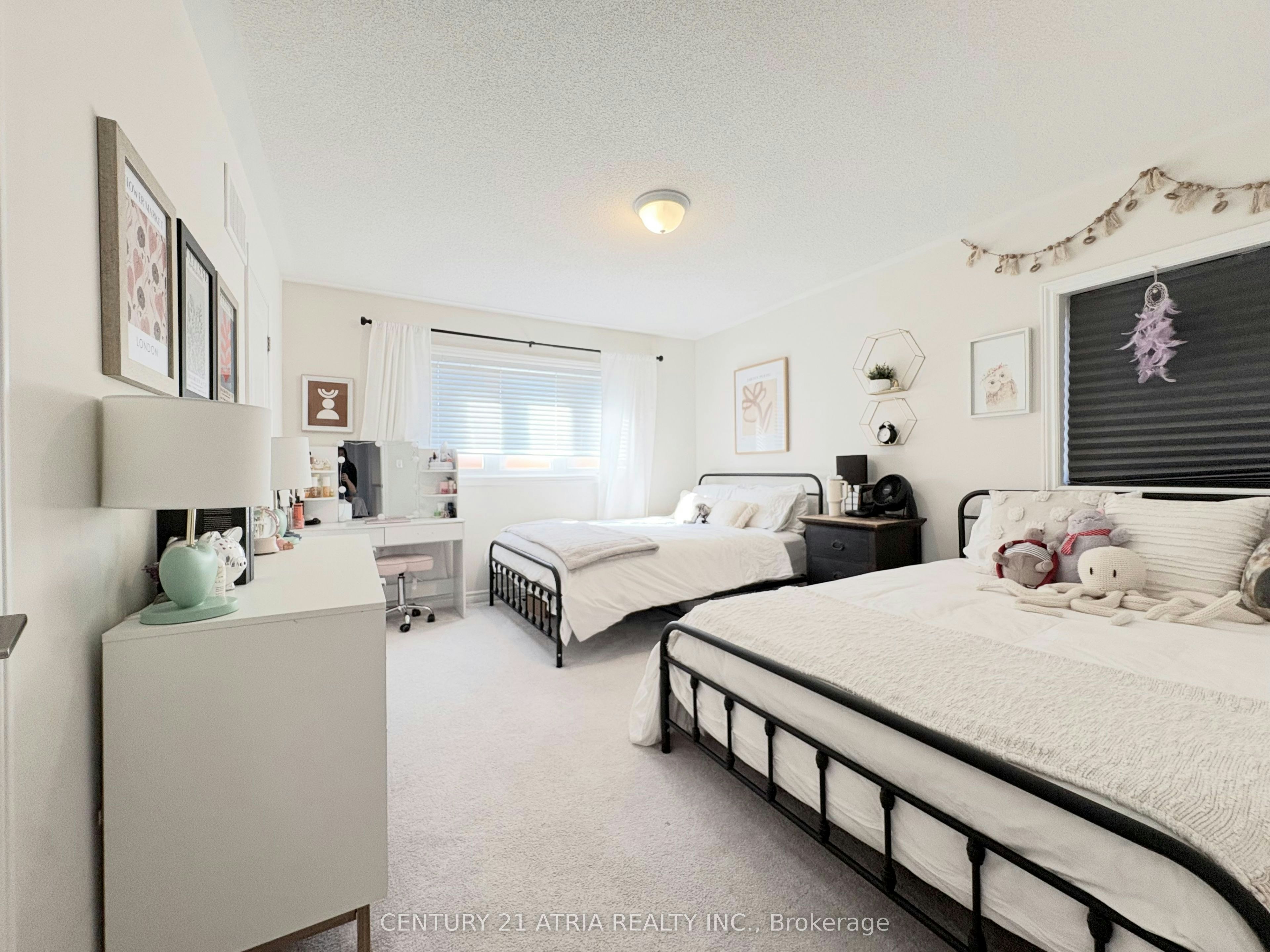 62 Gordon Circle, Newmarket, ON, L3Y 0C9 - 6