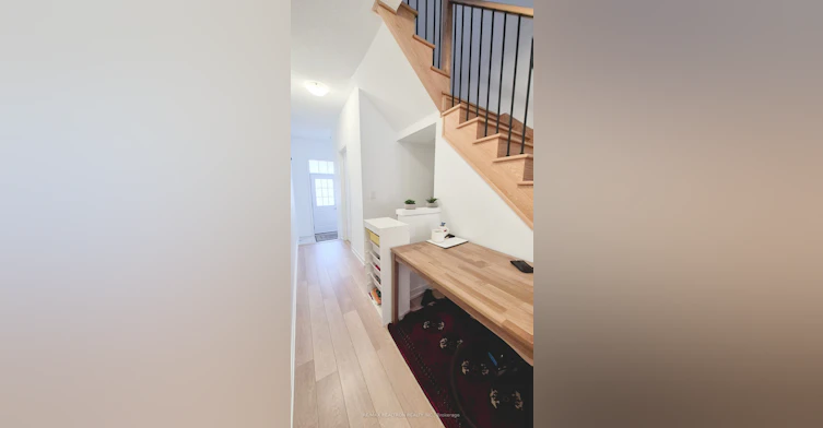 162 Harding Park Street, Newmarket, ON, L3Y 0E4 - 6