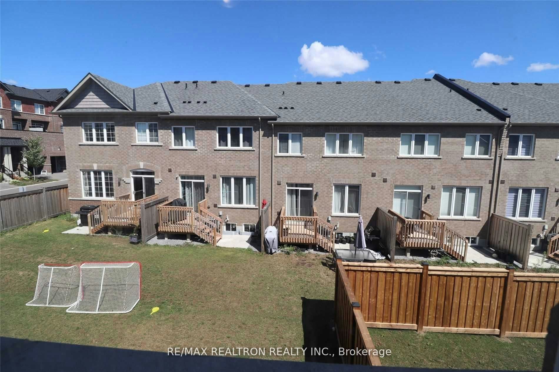 162 Harding Park Street, Newmarket, ON, L3Y 0E4 - 24