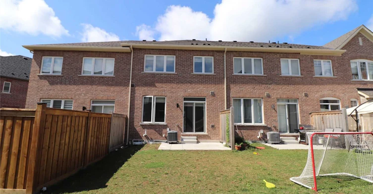 162 Harding Park Street, Newmarket, ON, L3Y 0E4 - 25