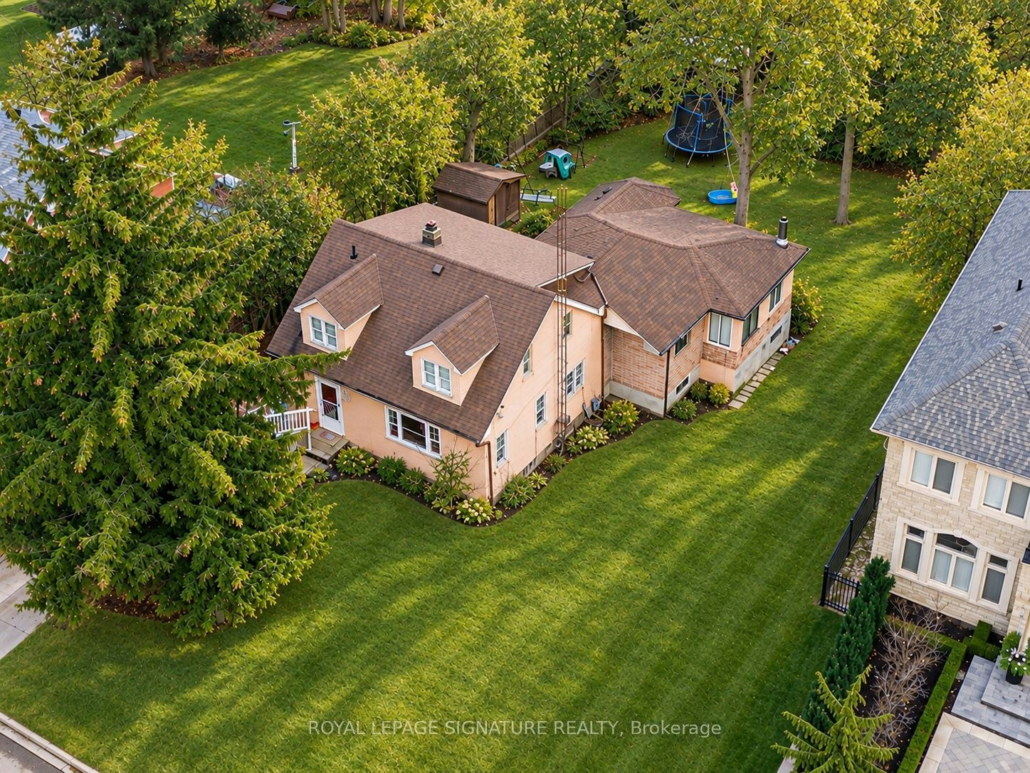 Main Unit-21 Yongeview Avenue, Richmond Hill, ON, L4C 7A3
