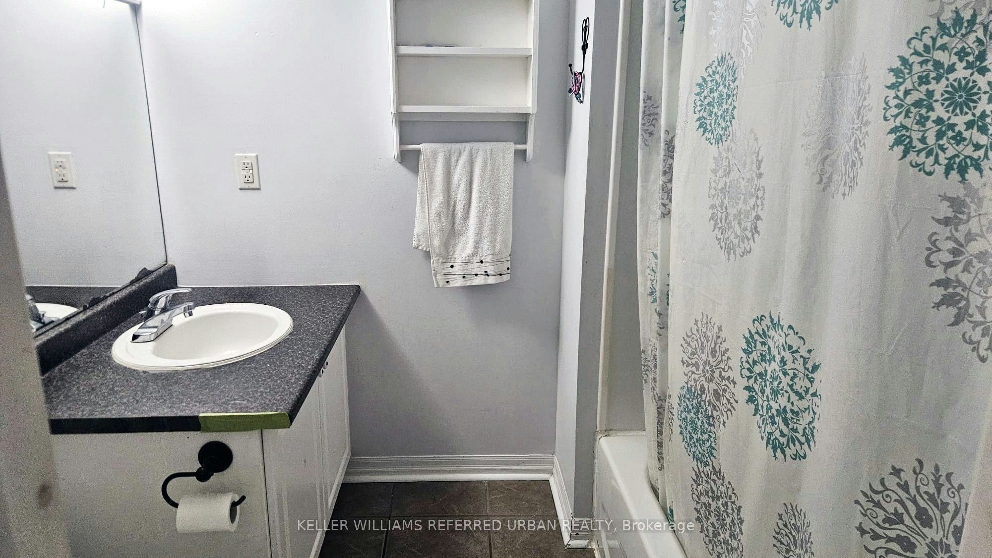 Basement-743 Sunnypoint Drive, Newmarket, ON, L3Y 2Z7 - 7