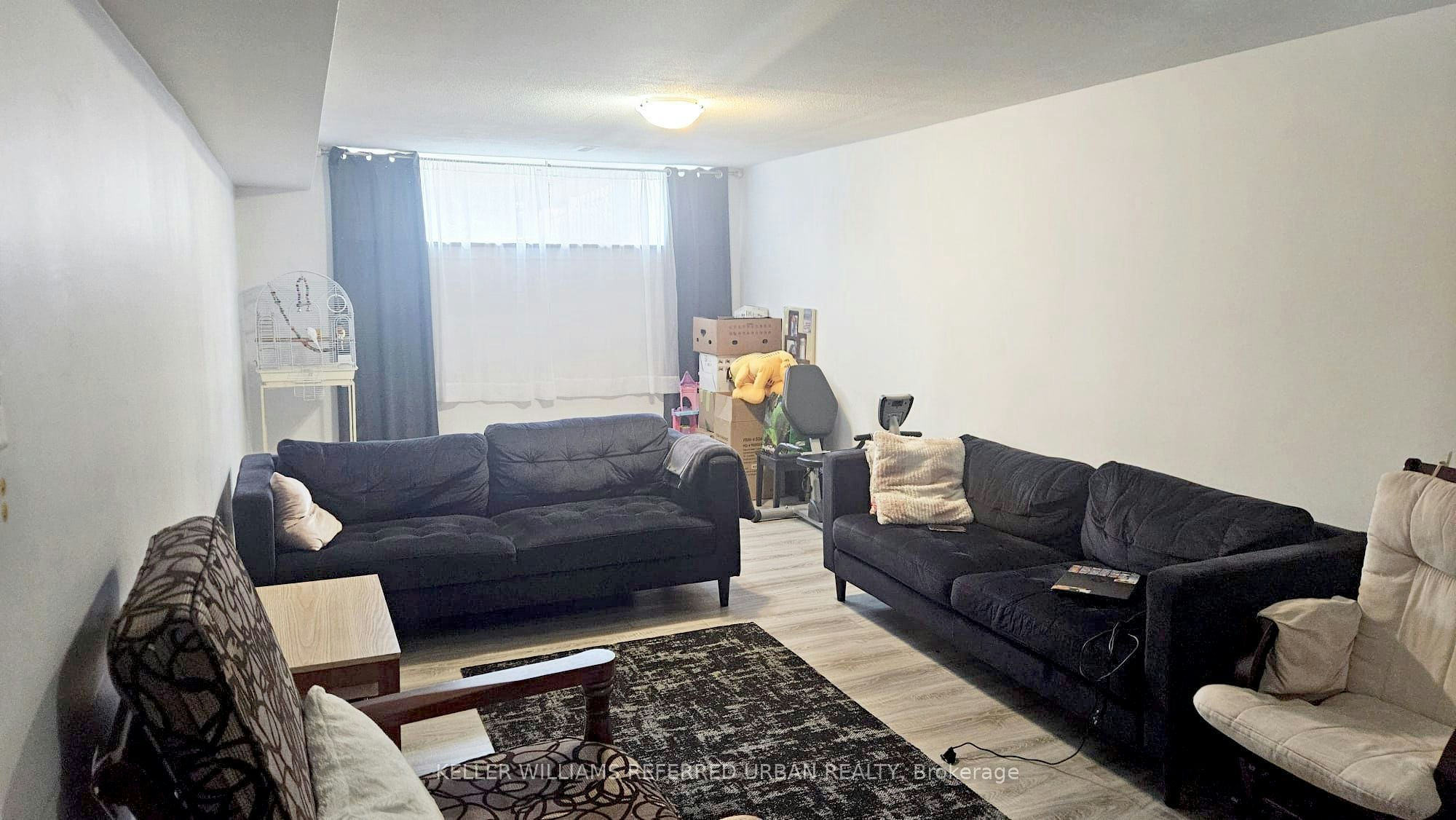 Basement-743 Sunnypoint Drive, Newmarket, ON, L3Y 2Z7 - 3