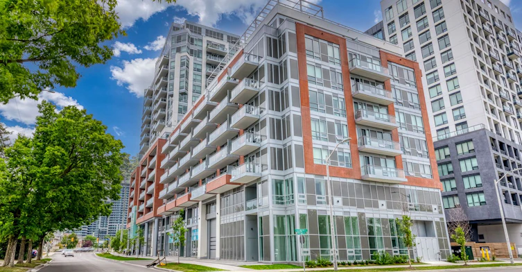 307-8888 Yonge Street, Richmond Hill, ON, L4C 5V6 - 2