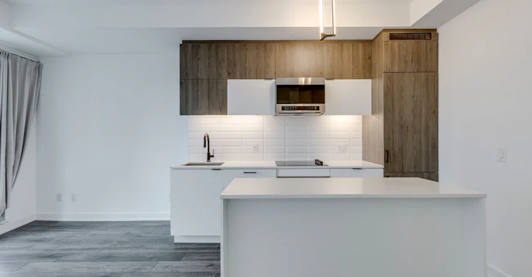 307-8888 Yonge Street, Richmond Hill, ON, L4C 5V6 - 9