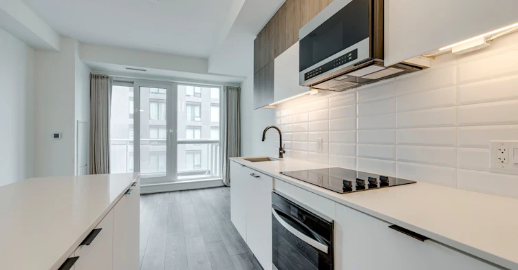307-8888 Yonge Street, Richmond Hill, ON, L4C 5V6 - 11