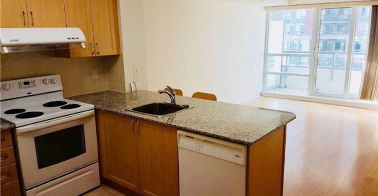310-55 South Town Centre Boulevard, Markham, ON, L6G 0B1 - 2