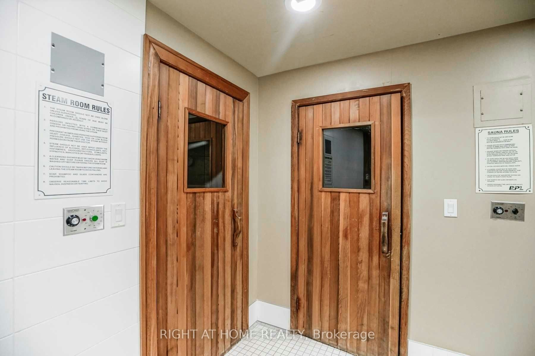 310-55 South Town Centre Boulevard, Markham, ON, L6G 0B1 - 15