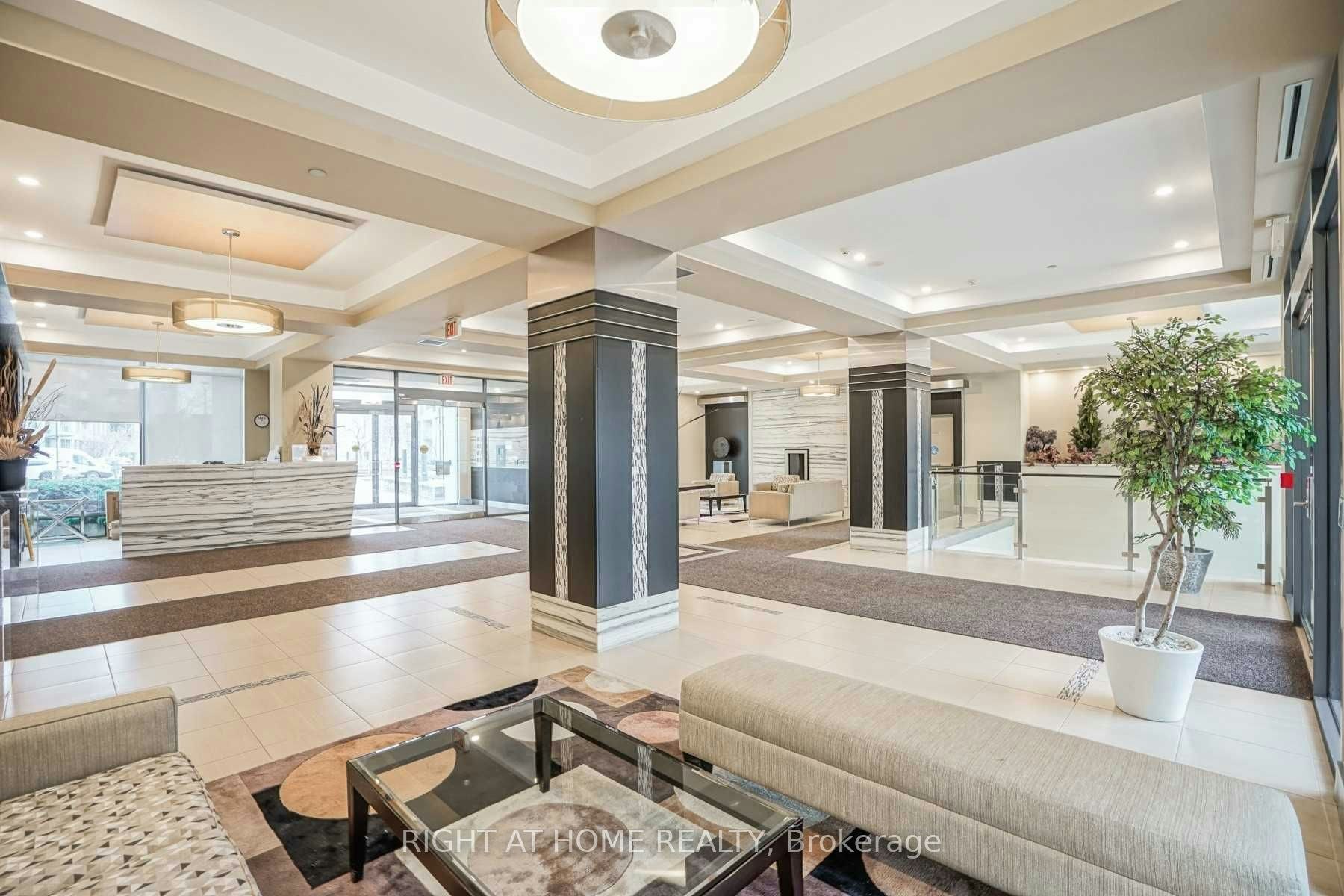 310-55 South Town Centre Boulevard, Markham, ON, L6G 0B1 - 12
