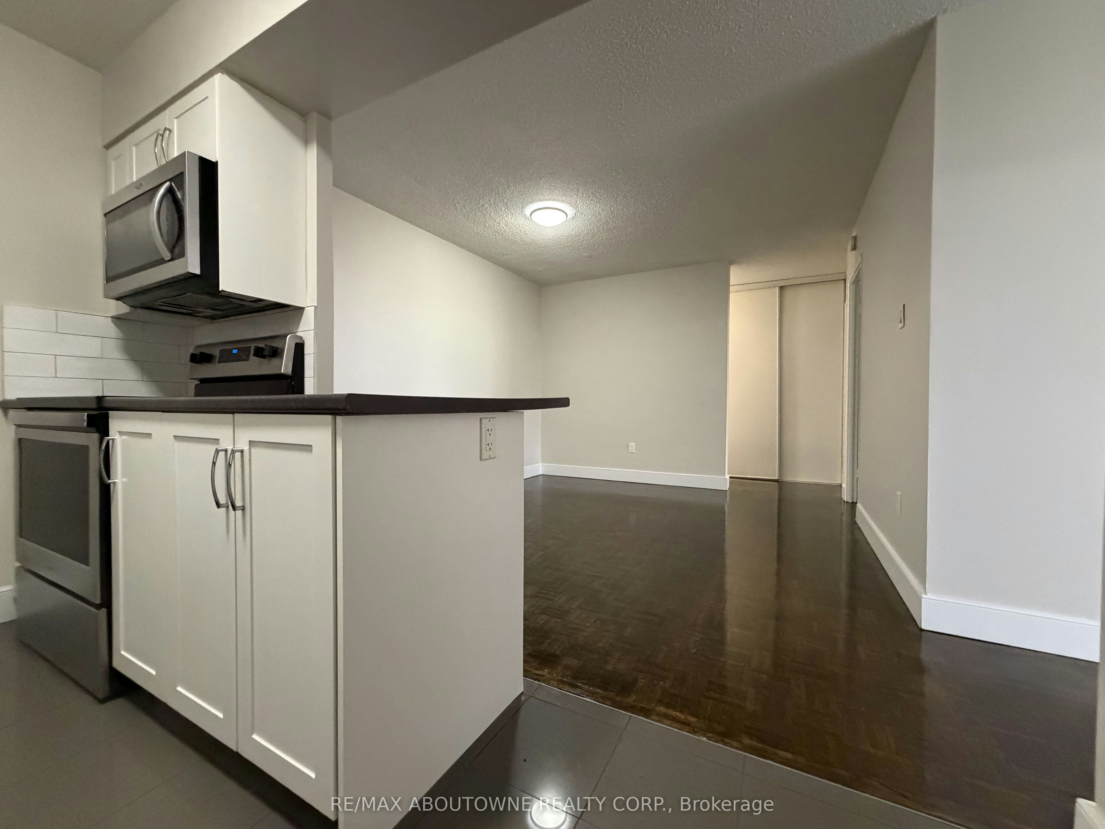 310-145 Wellington Street W, Aurora, ON, L4G 2N9 - 6