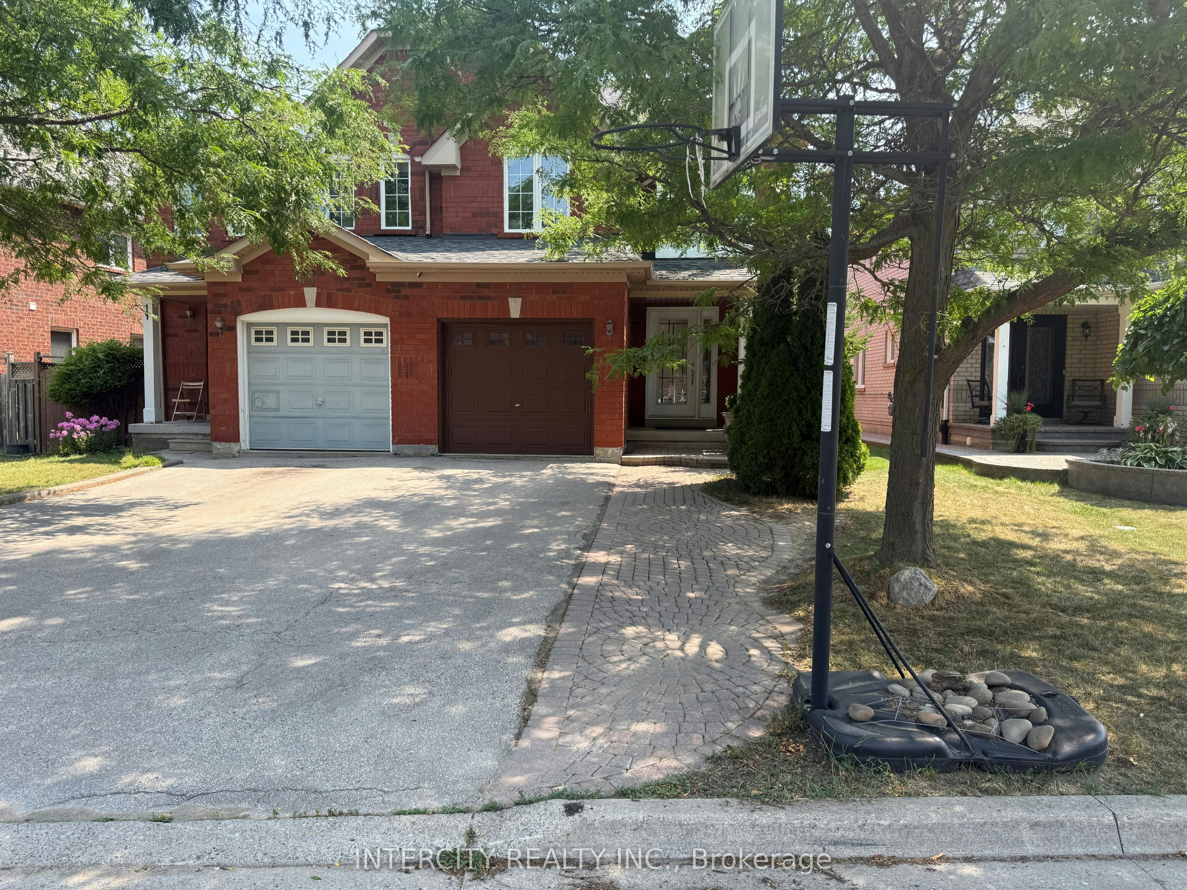 7 Love Run Road, Vaughan, ON, L6A 3M2