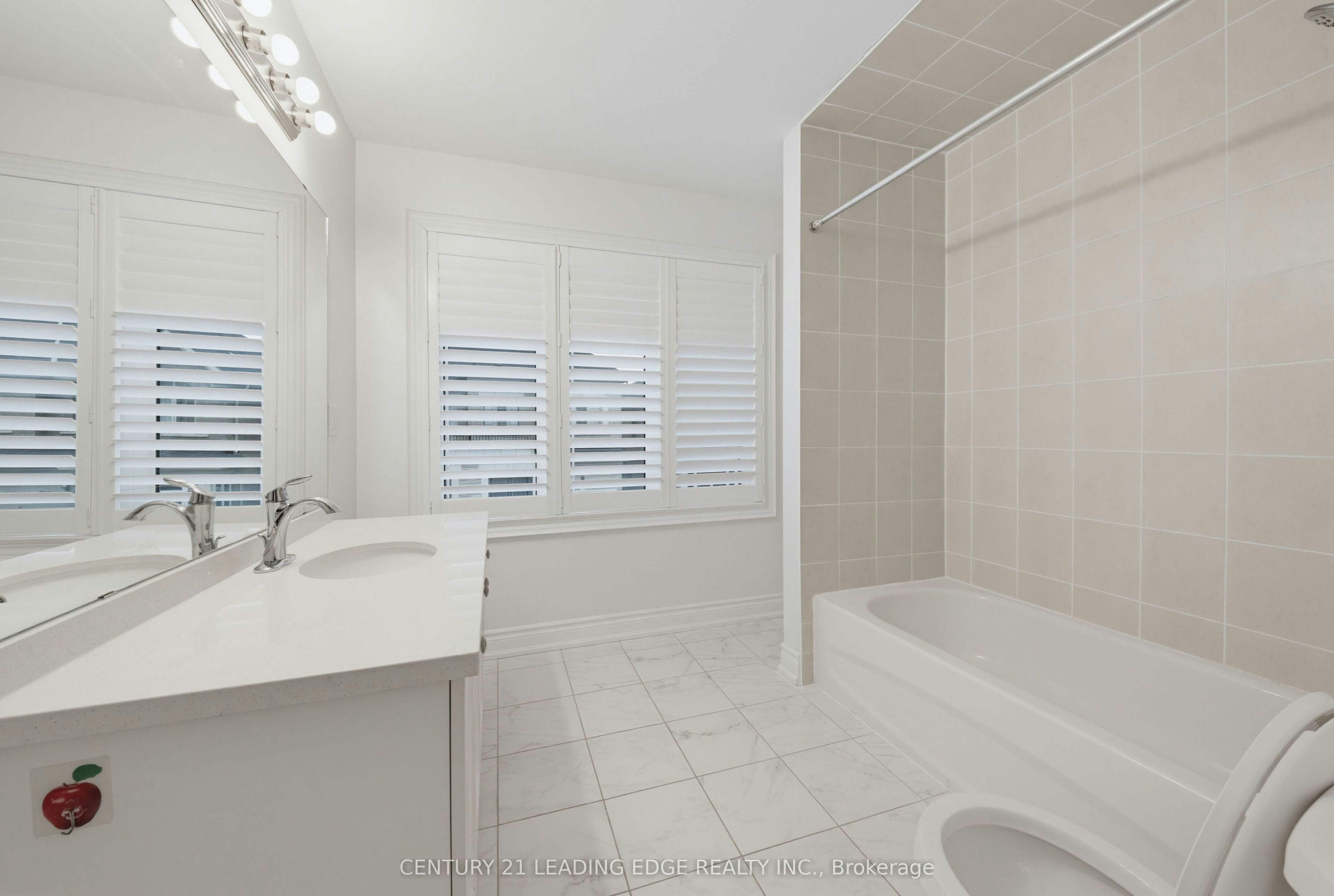 28 Liam Lane, Markham, ON, L3S 0E8 - 32