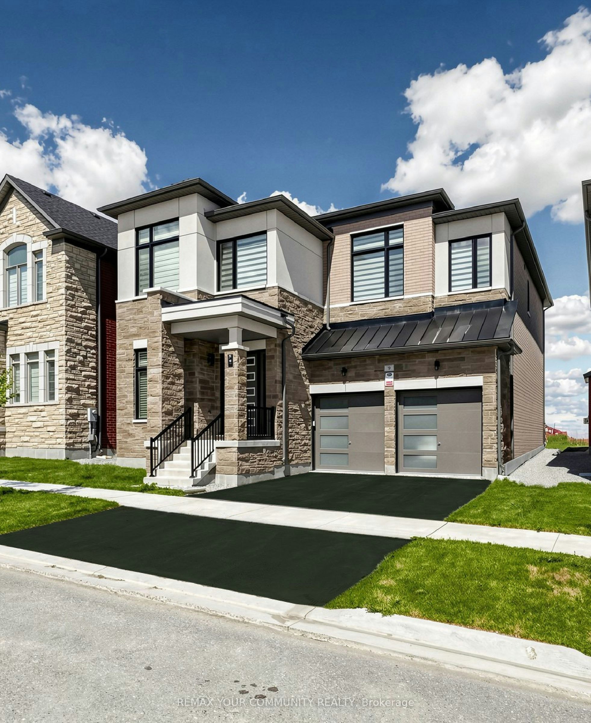 9 Backhouse Drive, Richmond Hill, ON, L4E 1M8