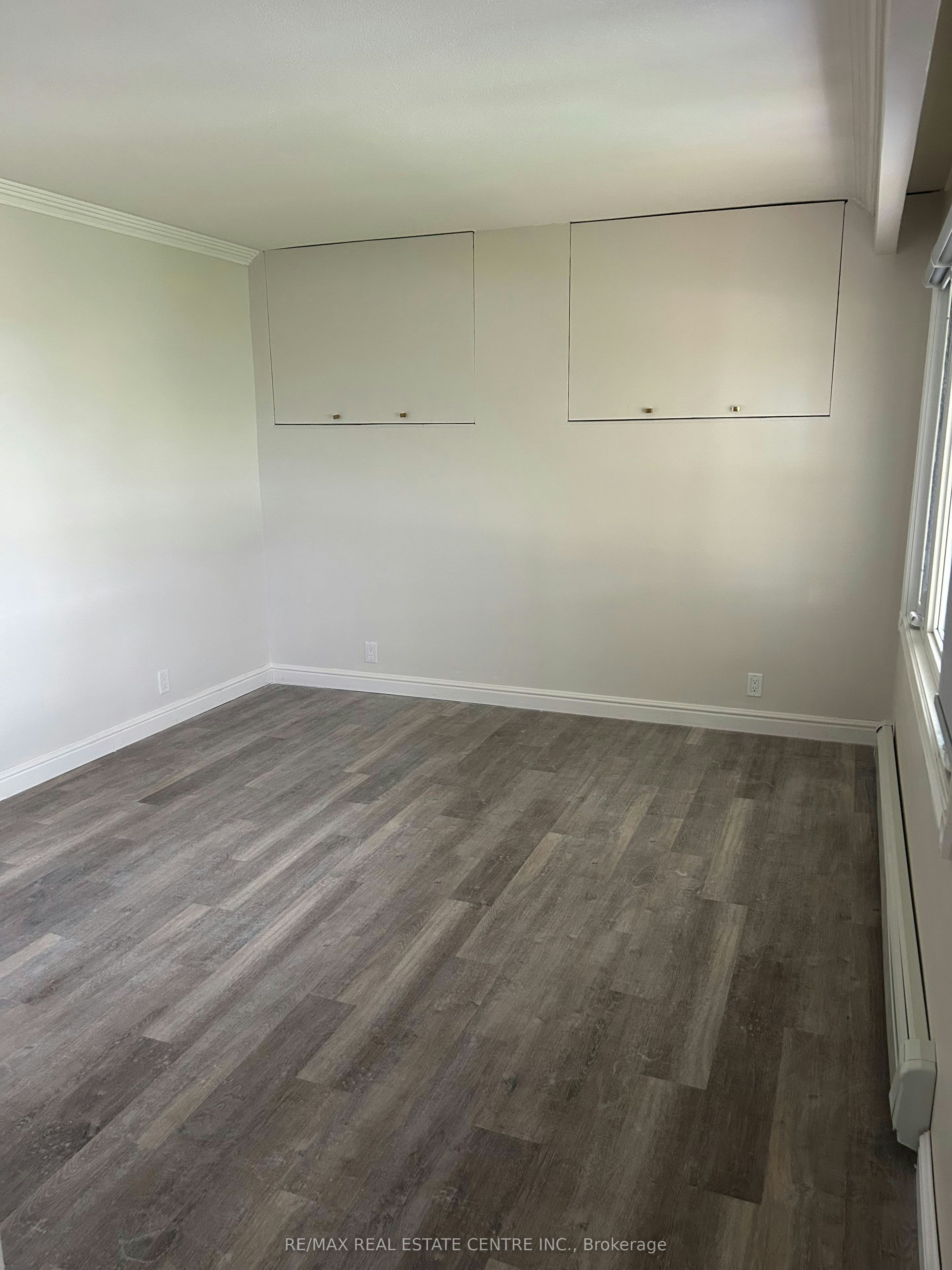 319 King Street N, New Tecumseth, ON, L9R 1N3 - 3