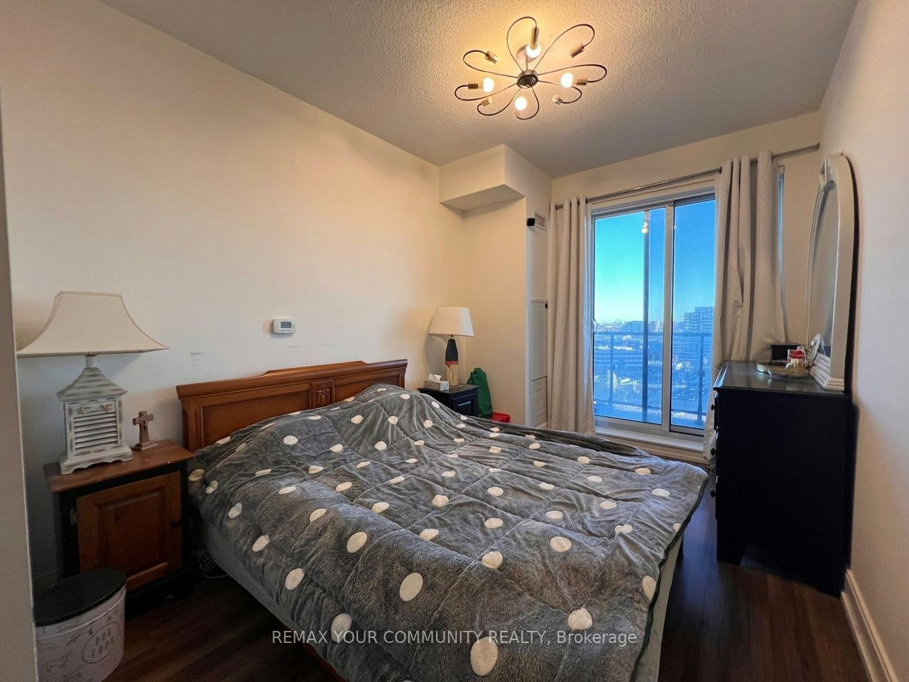 1602B-9600 Yonge Street, Richmond Hill, ON, L4C 0X3 - 6