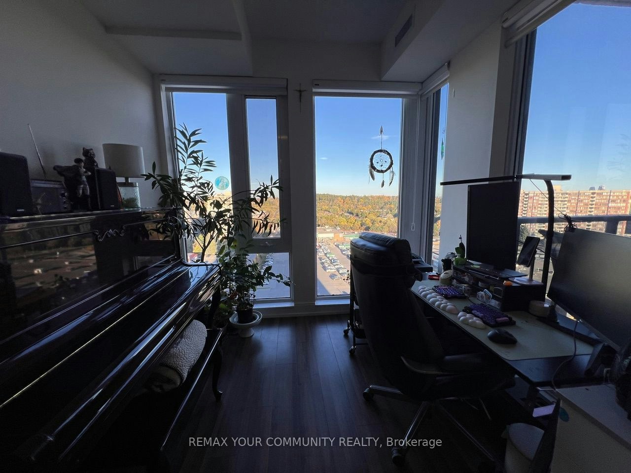 1602B-9600 Yonge Street, Richmond Hill, ON, L4C 0X3 - 16
