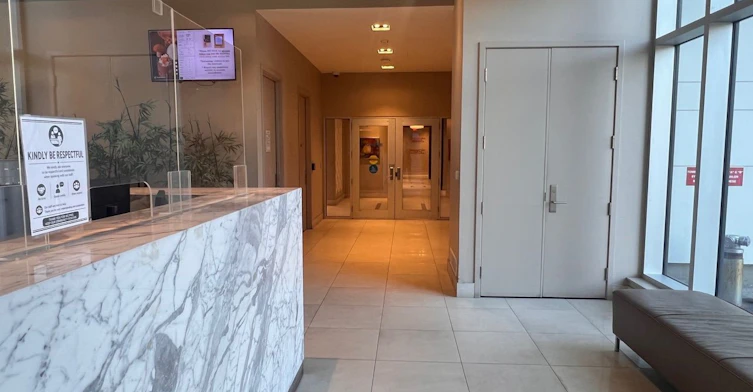 1602B-9600 Yonge Street, Richmond Hill, ON, L4C 0X3 - 3