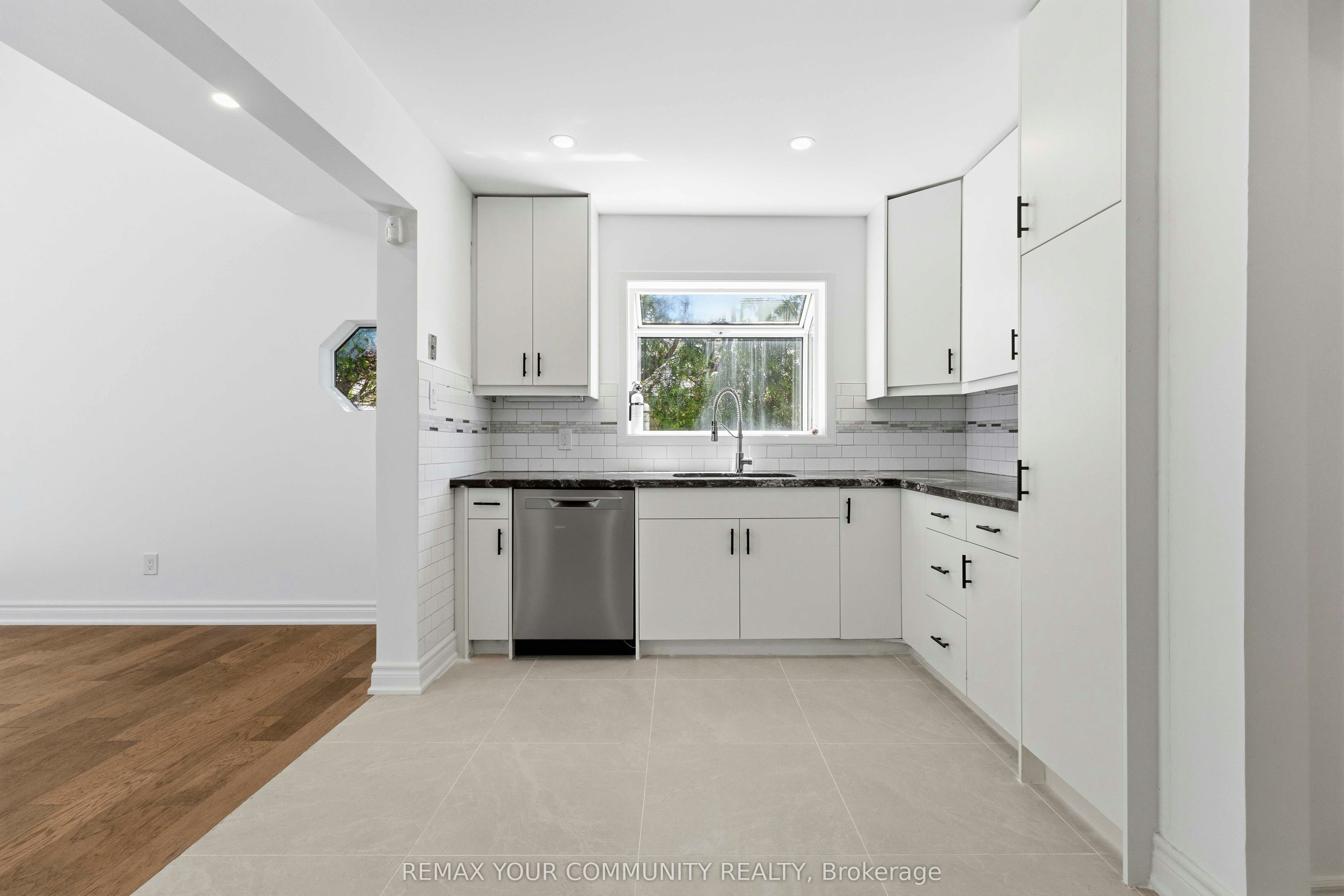 924 Helen Street, Innisfil, ON, L9S 1T5 - 13