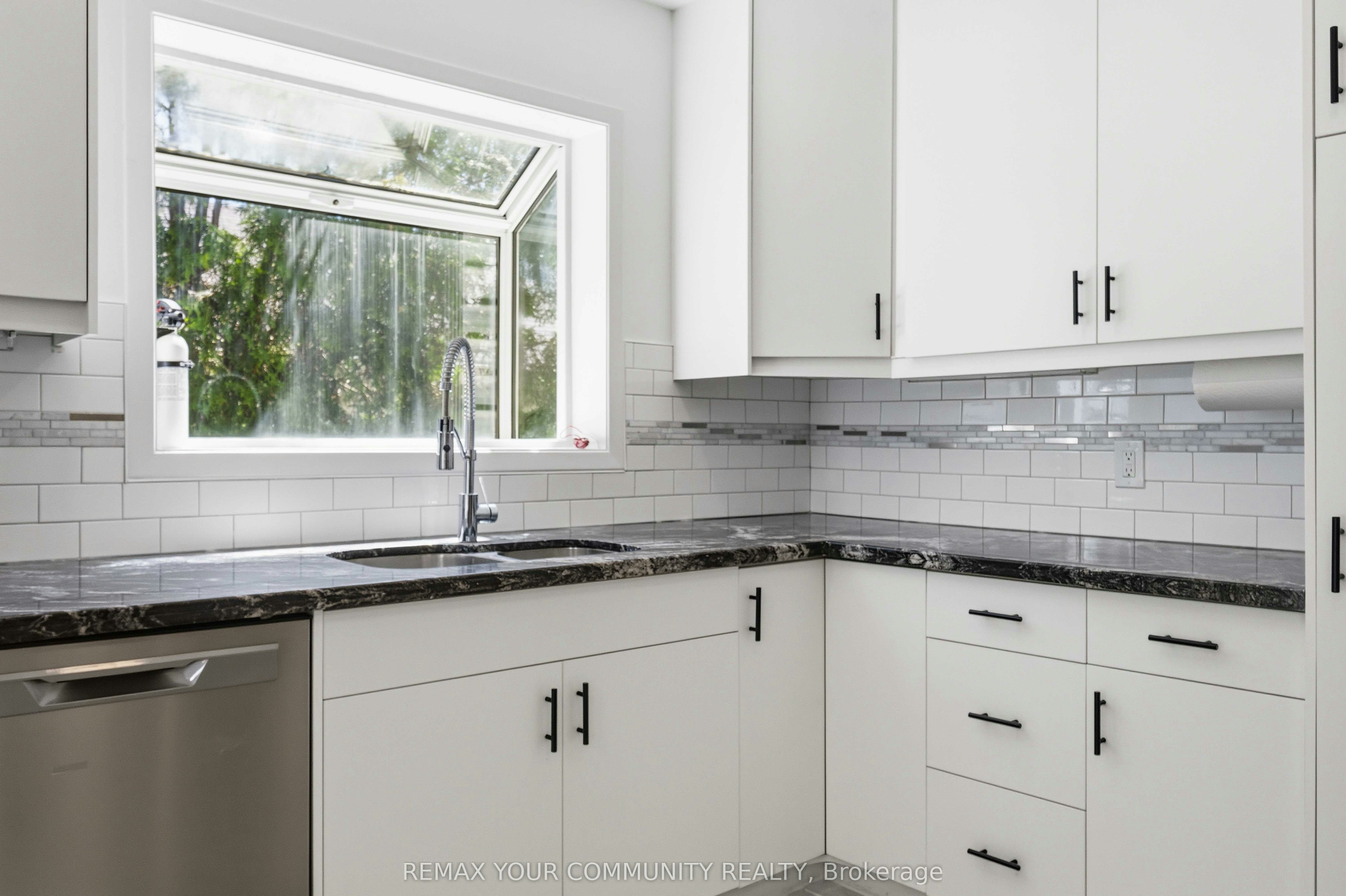 924 Helen Street, Innisfil, ON, L9S 1T5 - 16