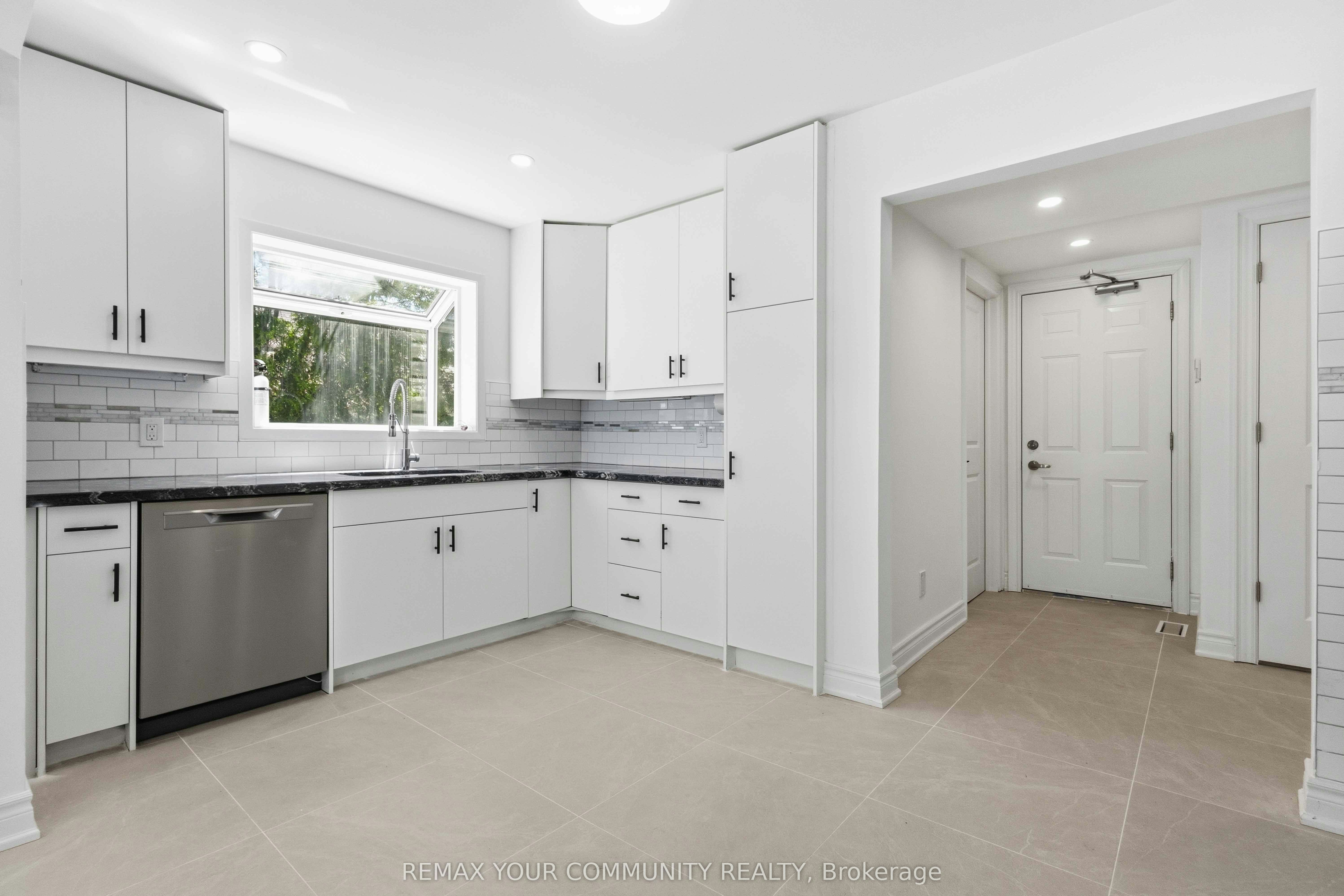 924 Helen Street, Innisfil, ON, L9S 1T5 - 12