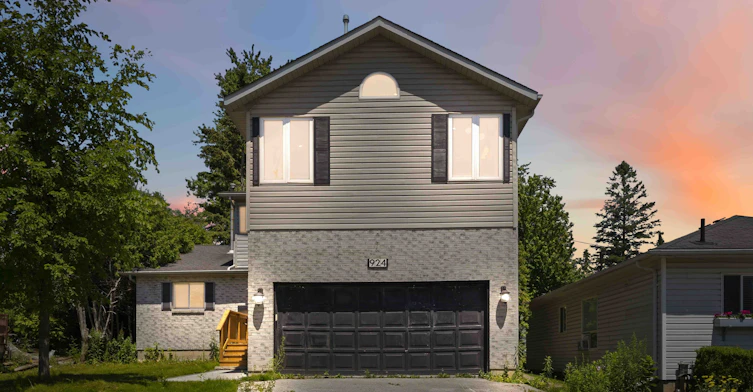 924 Helen Street, Innisfil, ON, L9S 1T5