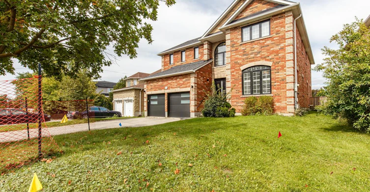54 Maple Grove Avenue, Richmond Hill, ON, L4E 2V5 - 3