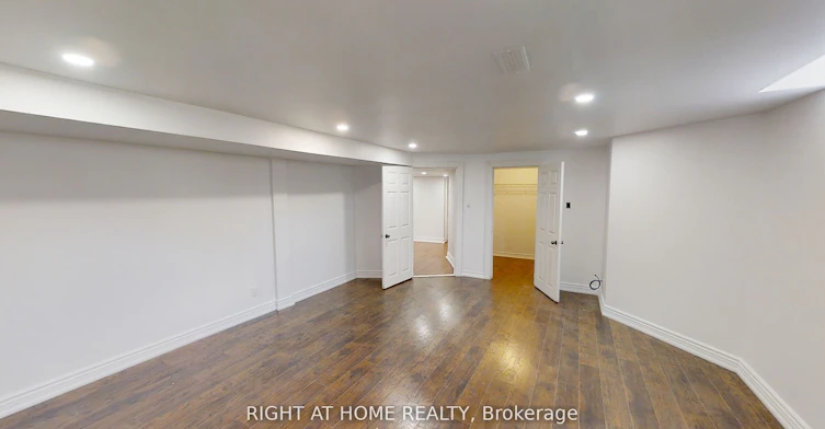 31 Northgate Crescent E, Richmond Hill, ON, L4B 2K8 - 8