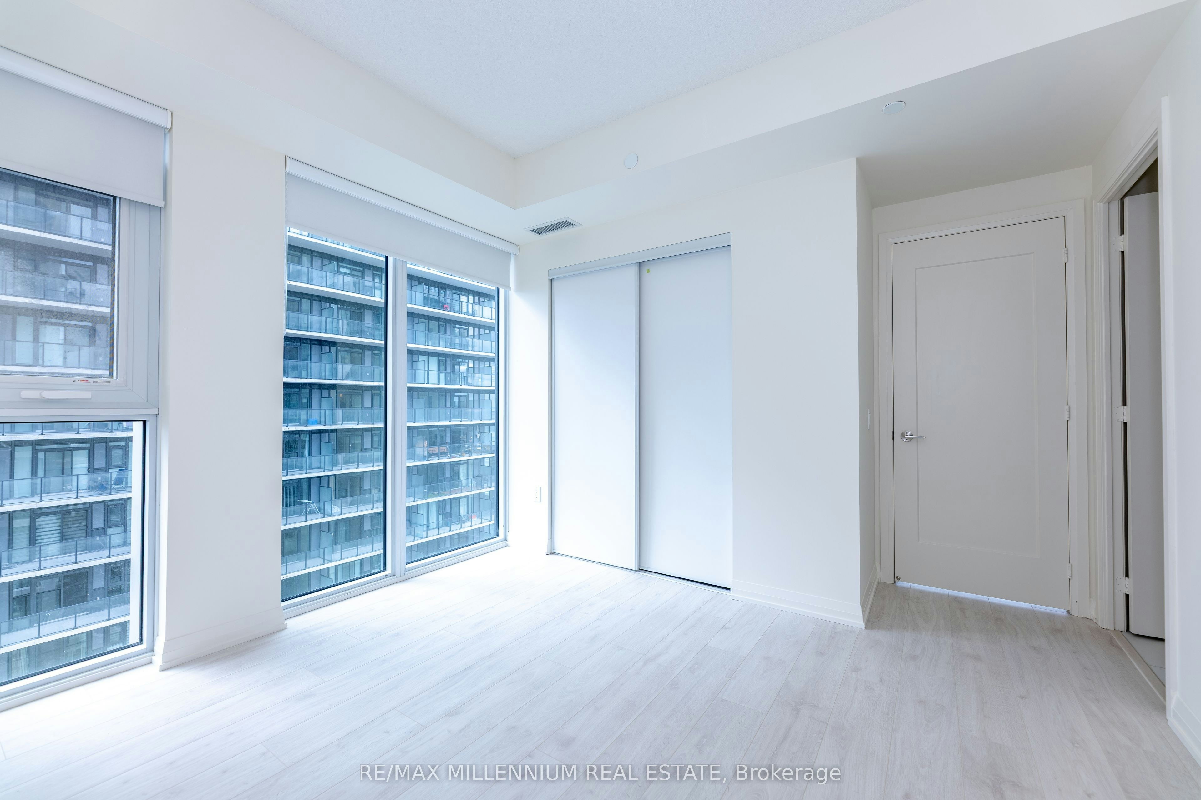 2310-8960 Jane Street, Vaughan, ON, L4L 0N9 - 17