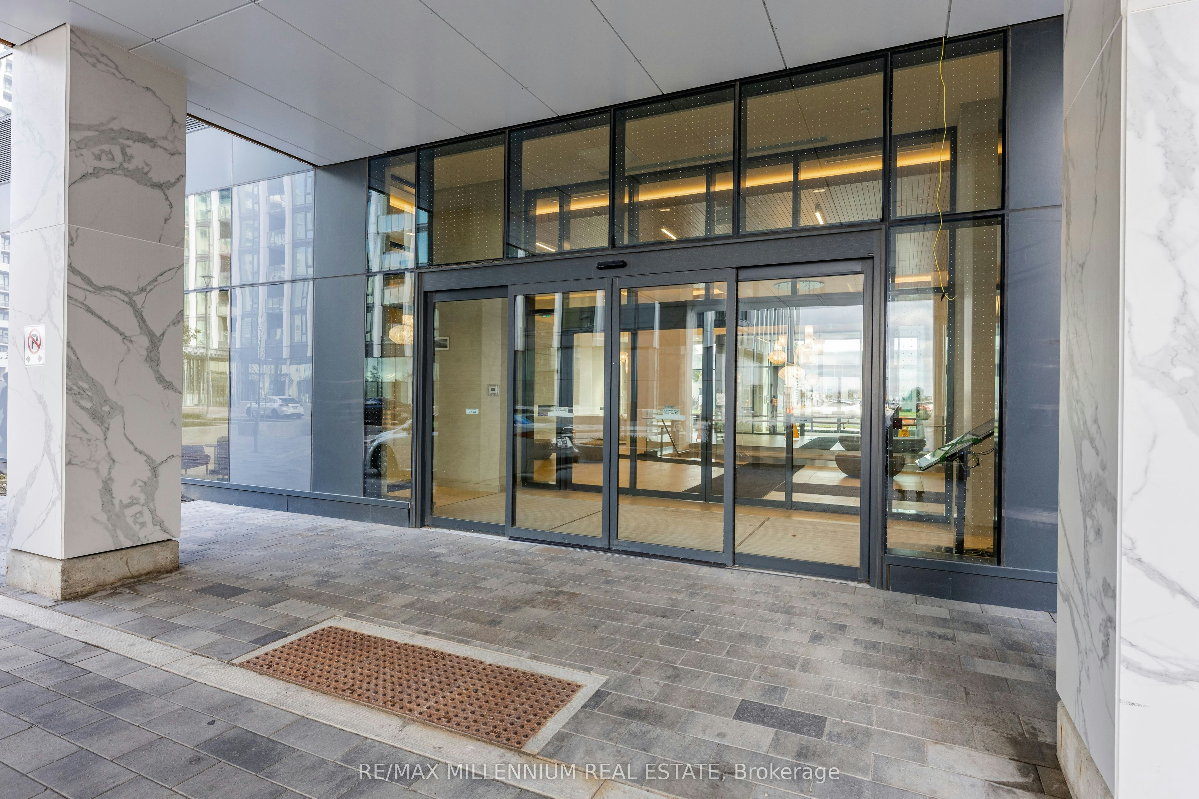 2310-8960 Jane Street, Vaughan, ON, L4L 0N9 - 2