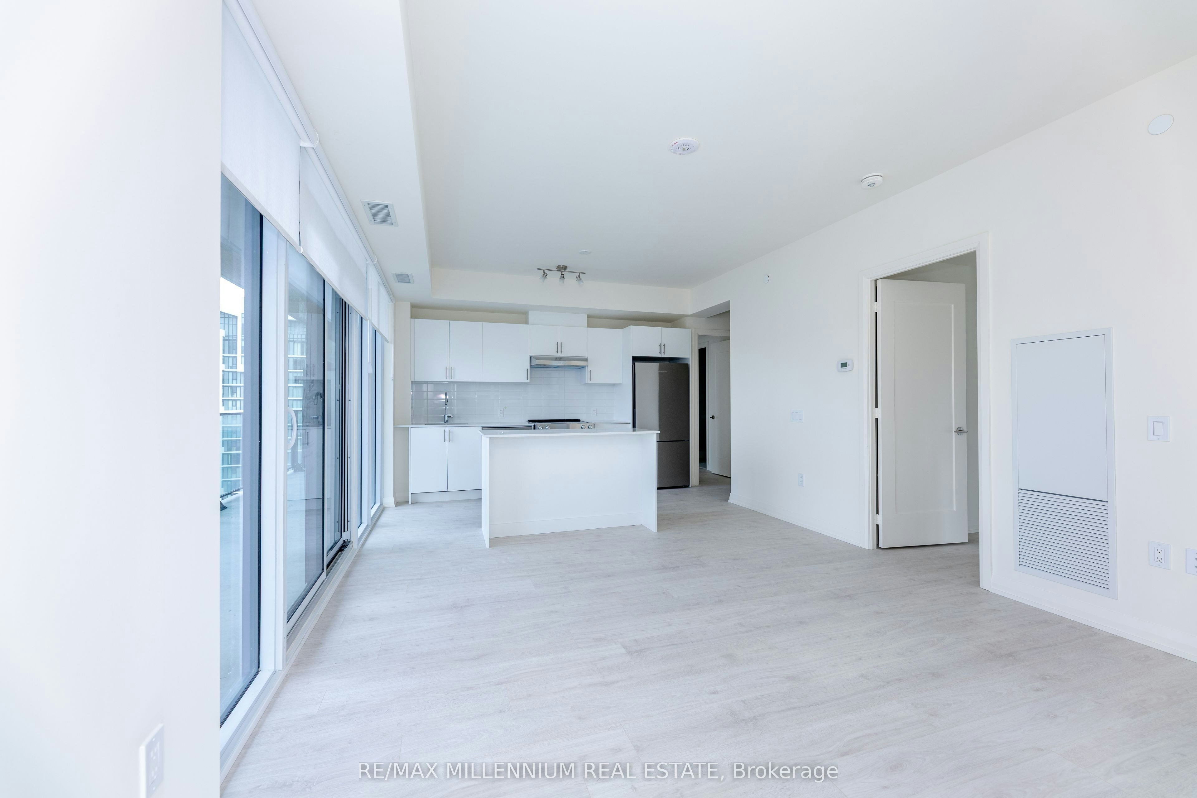 2310-8960 Jane Street, Vaughan, ON, L4L 0N9 - 11