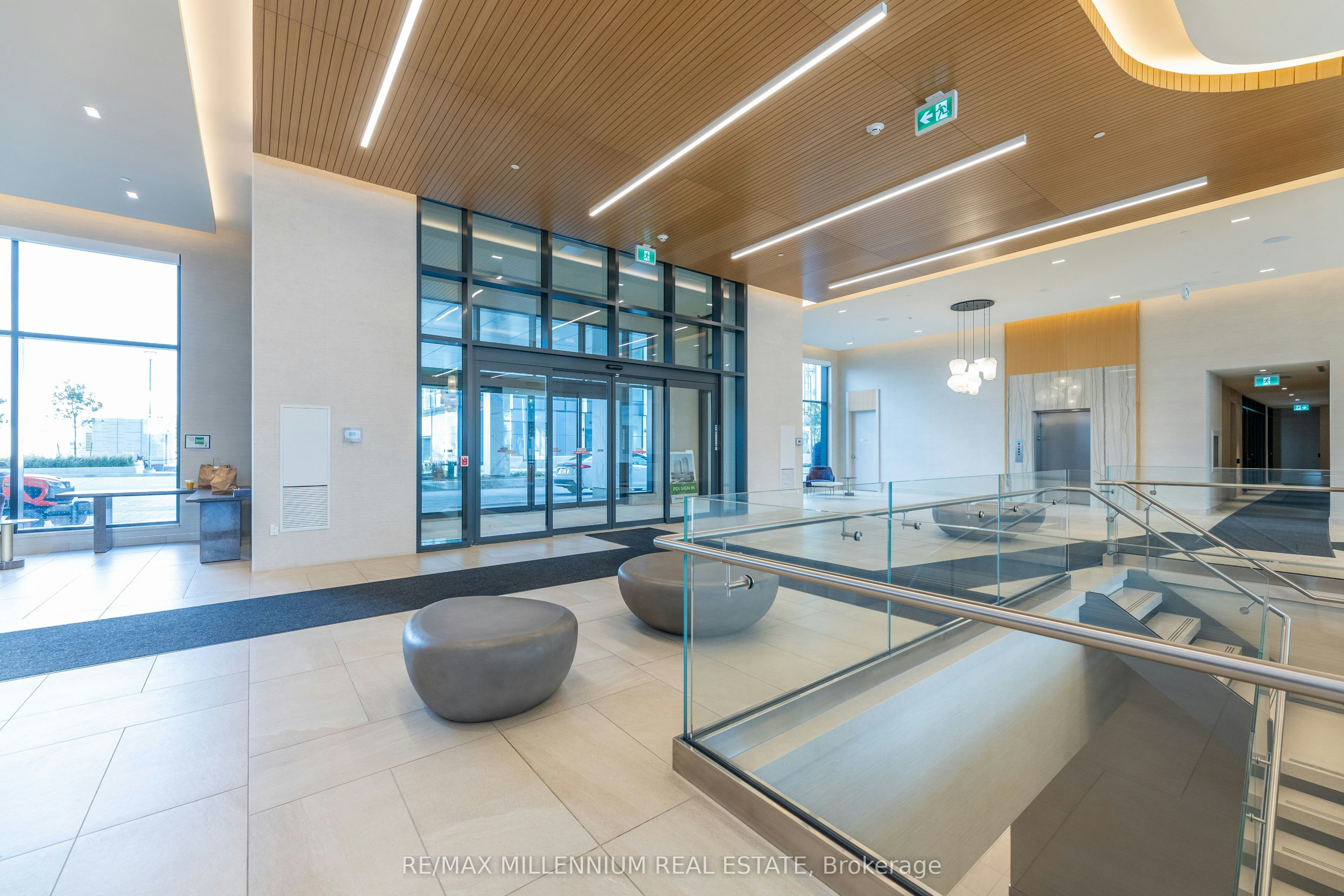 2310-8960 Jane Street, Vaughan, ON, L4L 0N9 - 3