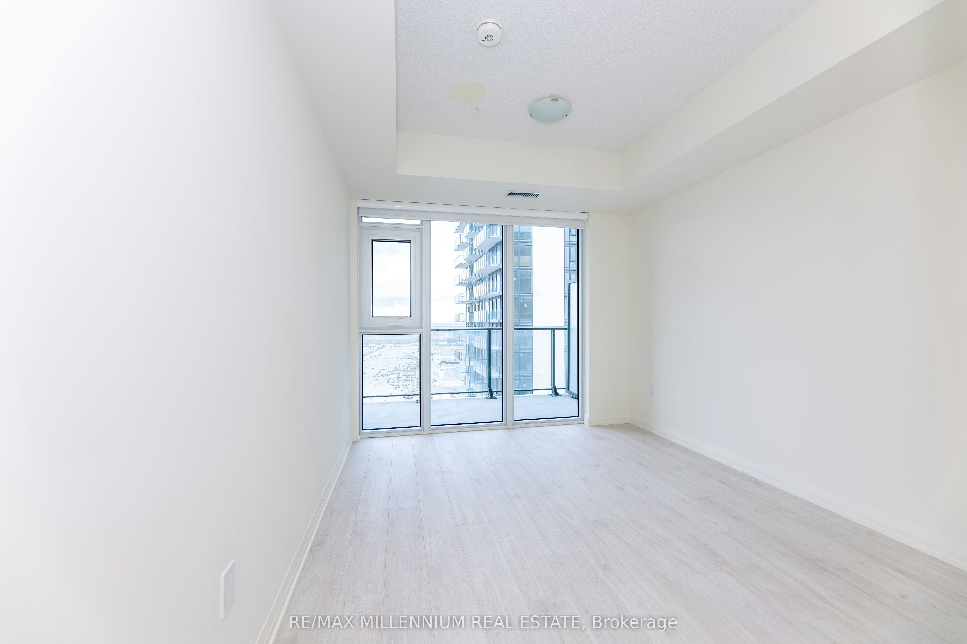 2310-8960 Jane Street, Vaughan, ON, L4L 0N9 - 23