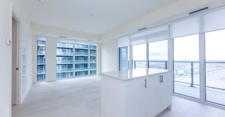 2310-8960 Jane Street, Vaughan, ON, L4L 0N9 - 9