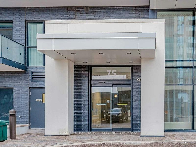 1608-75 Oneida Crescent, Richmond Hill, ON, L4B 0H3 - 2
