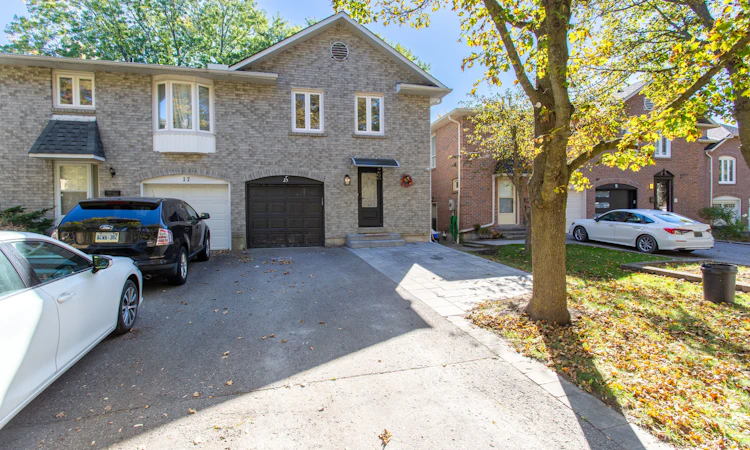15 Foxglove Court