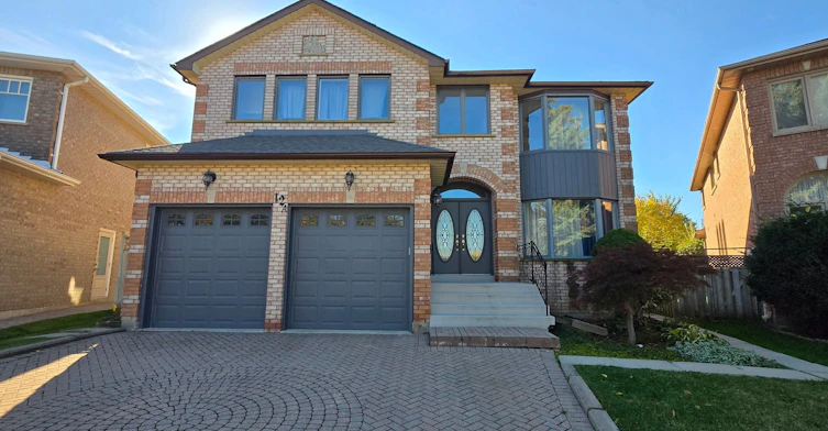 12A Mauro Court, Richmond Hill, ON, L4B 3J8