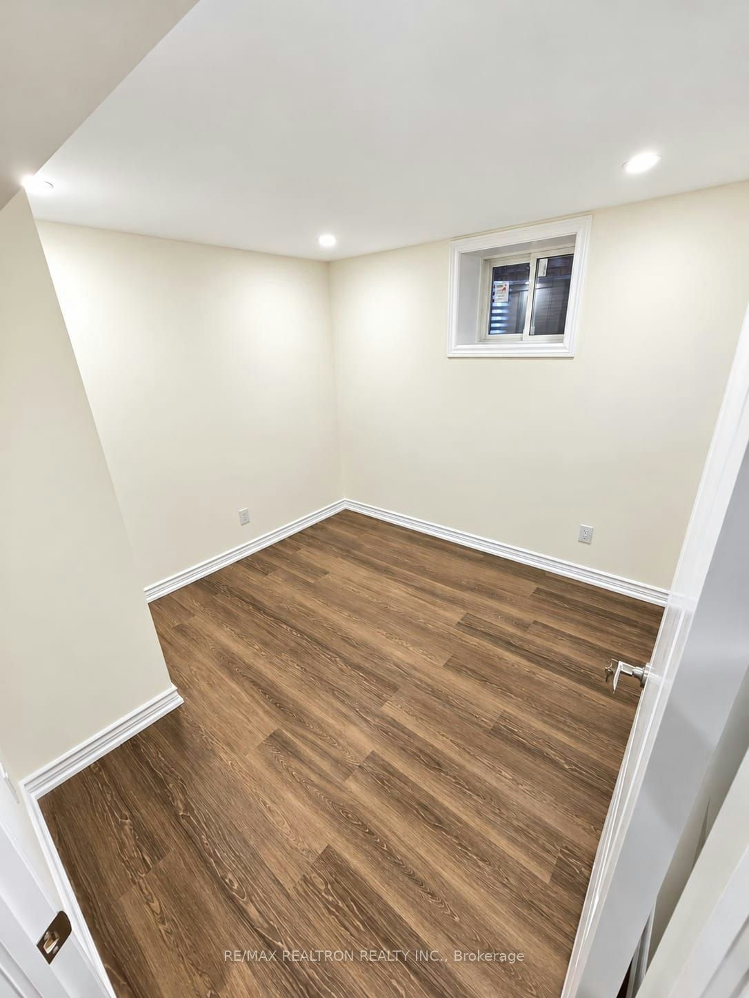 80 Upton Crescent, Markham, ON, L3R 3T4 - 5