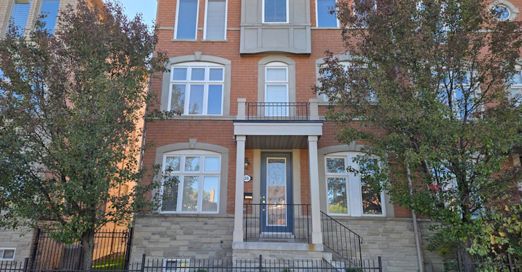 26 Helen Street, Vaughan, ON, L4L 3S3