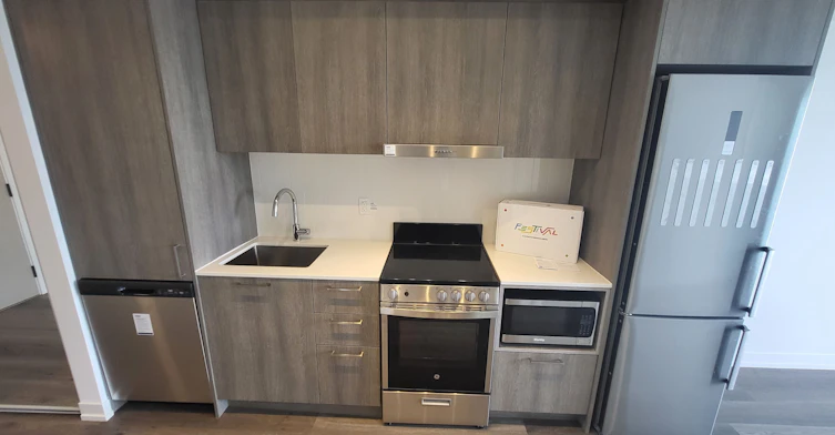 2608-195 Commerce Street, Vaughan, ON, L4K 0P9 - 7