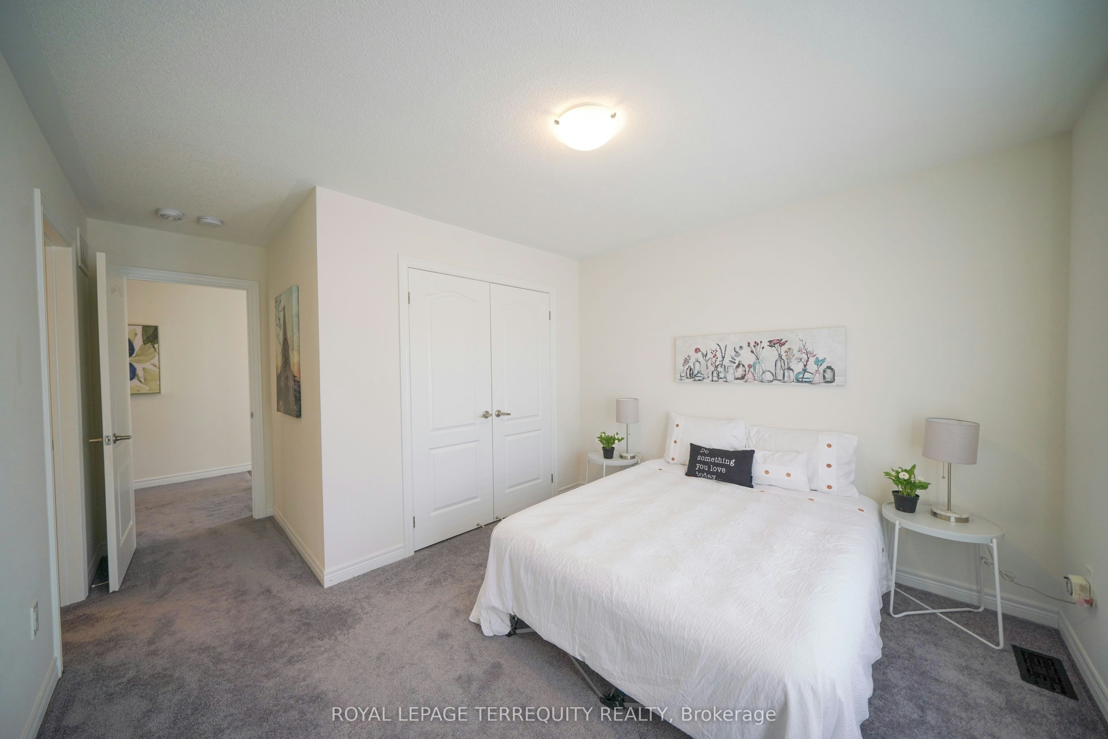 40 Pietrowski Drive, Georgina, ON, L4P 0K2 - 15