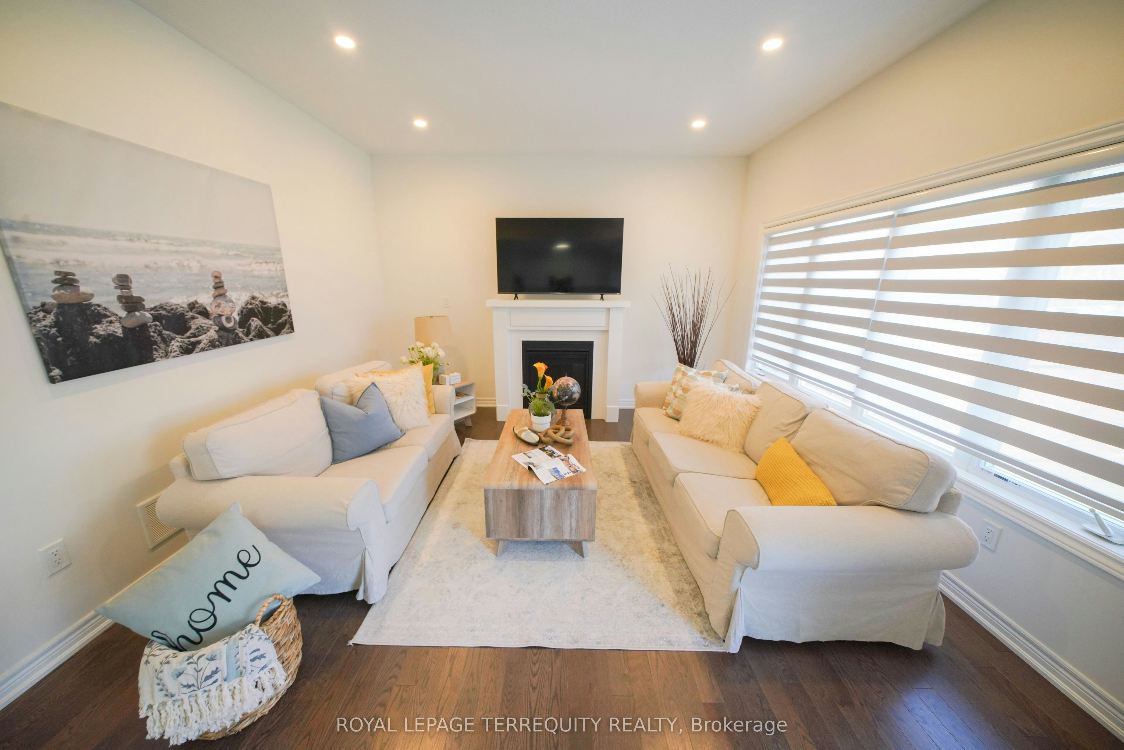 40 Pietrowski Drive, Georgina, ON, L4P 0K2 - 11