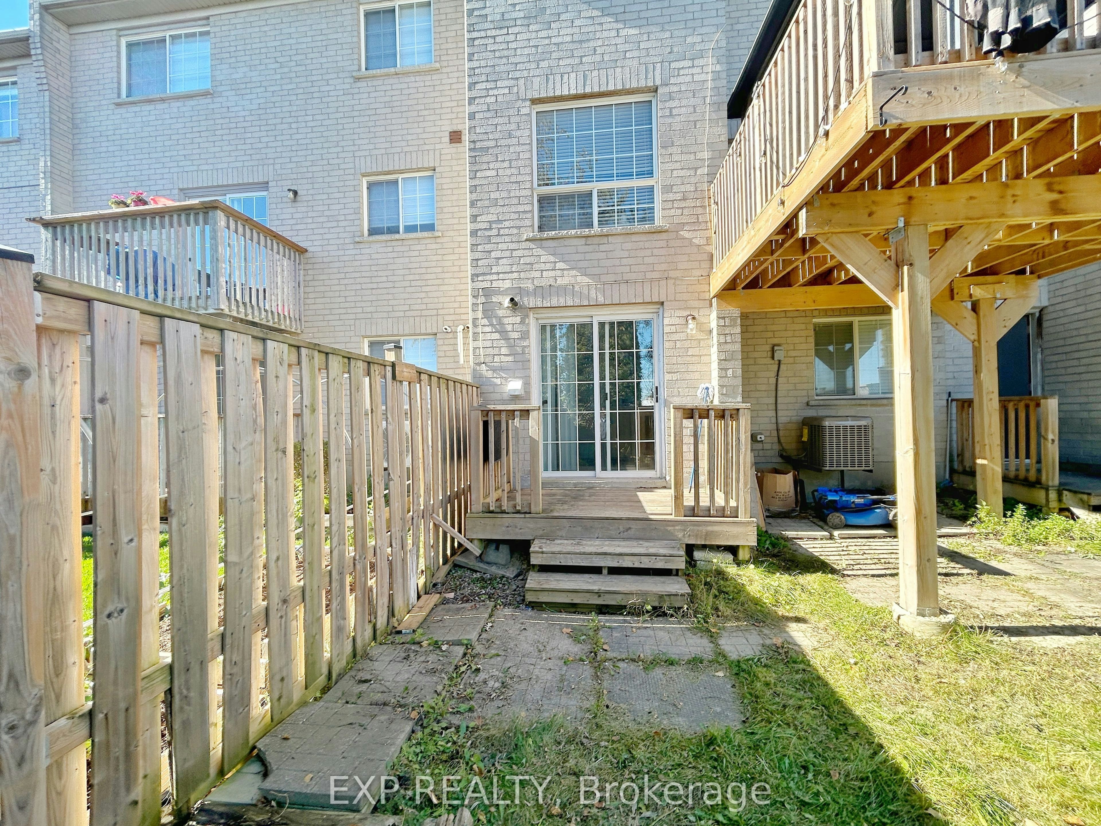 Bsmt-353 Flagstone Way, Newmarket, ON, L3X 2R3 - 12